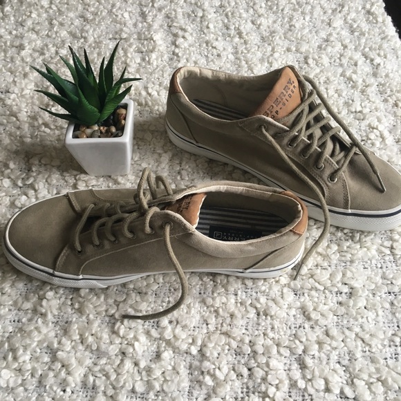 Sperry Other - Sperry Top-sider • Canvas lace up sneaker